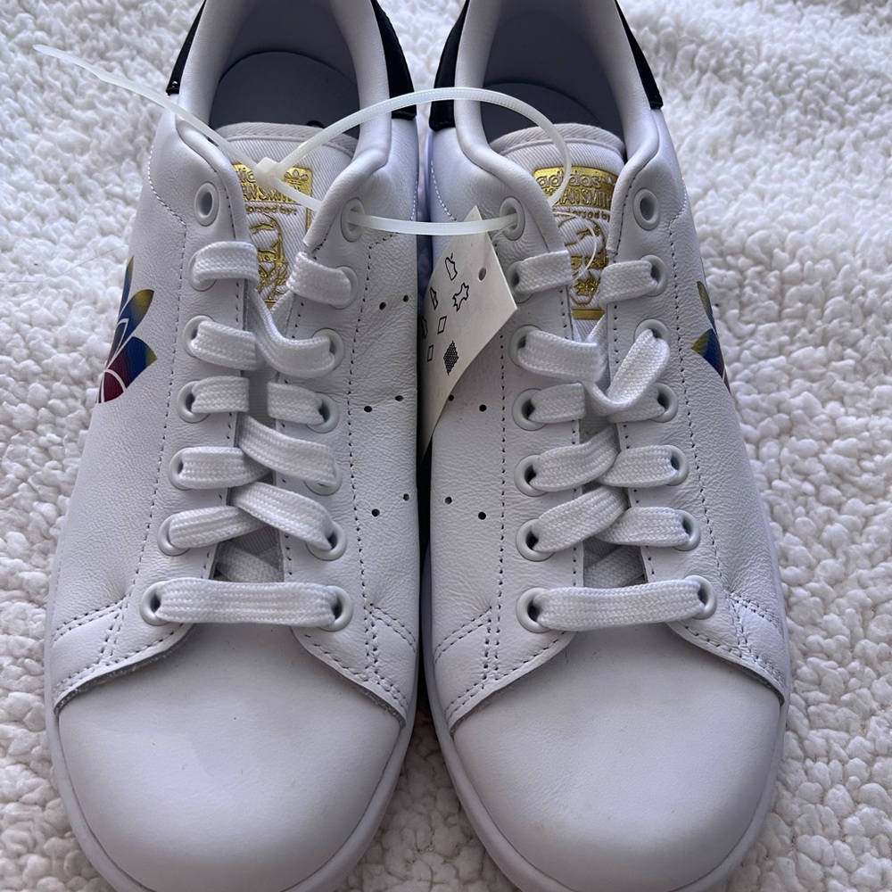 NWT Adidas Stan smith sneakers womens 7